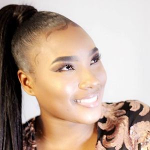 Meet your Posher, Shellisa